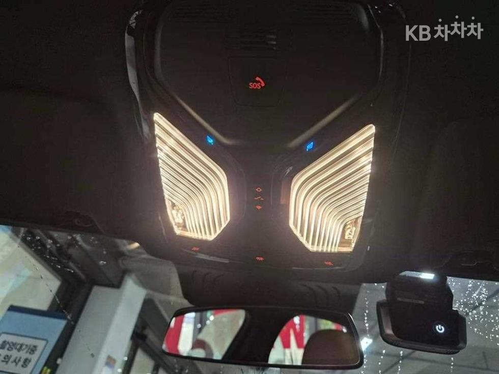 BMW i4eDrive40 M Sport Pro - 16