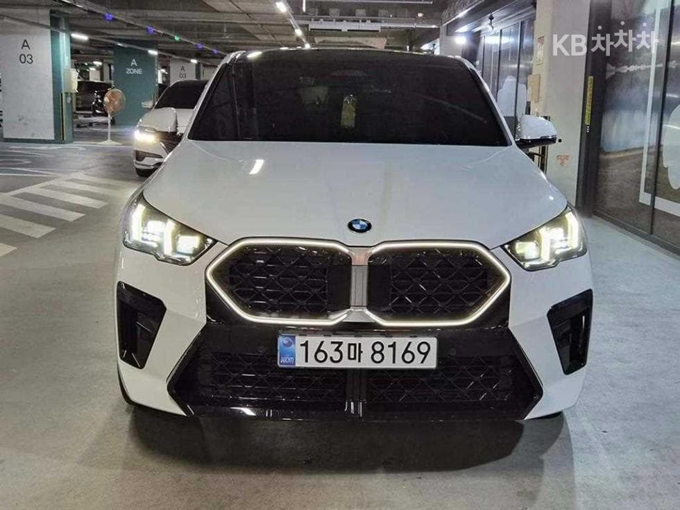 BMW X2 (F39) xDrive M35i Standard - Image 1