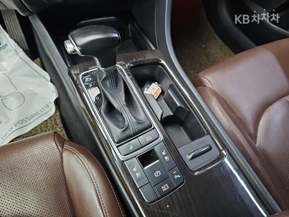 Kia K5 Second generation2.0 Gasoline MX Noblesse Special (special feature/edition) - 8
