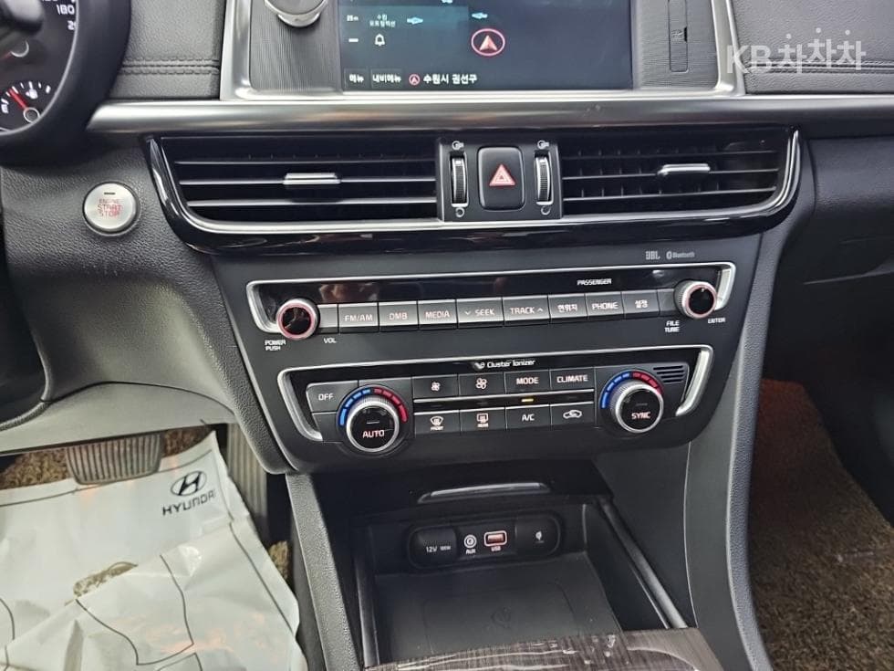 Kia K5 Second generation2.0 Gasoline MX Noblesse Special (special feature/edition) - 10