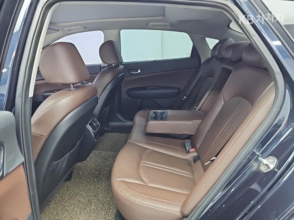 Kia K5 Second generation2.0 Gasoline MX Noblesse Special (special feature/edition) - 12