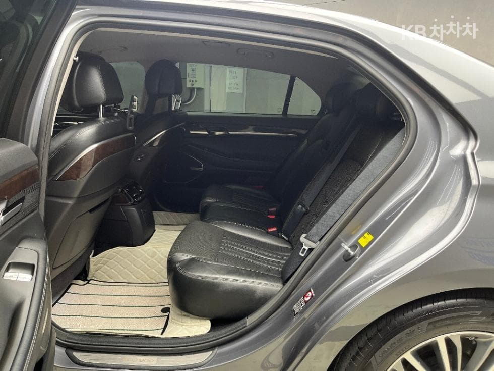 Дженезис EQ9003.8 GDI AWD Премиум Люкс - 6