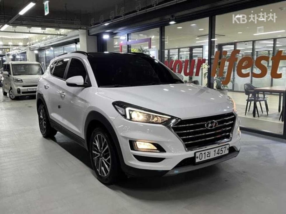 Hyundai All New Tucson Diesel(e-VGT R)2.0 2WD Premium - Image 1