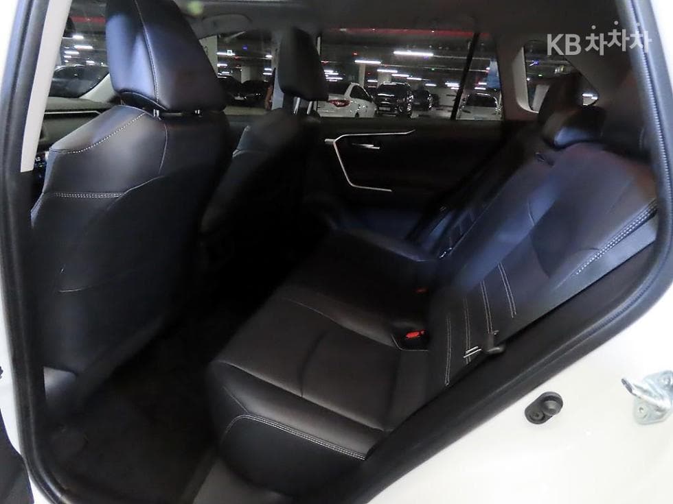 Toyota New RAV42.5 2WD Standard - 7