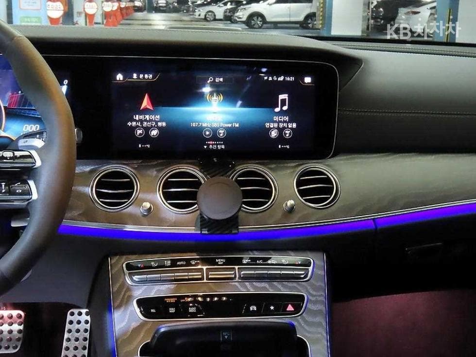 Mercedes-Benz E-Клас (W213)E53 AMG 4MATIC+ Стандартен - 11