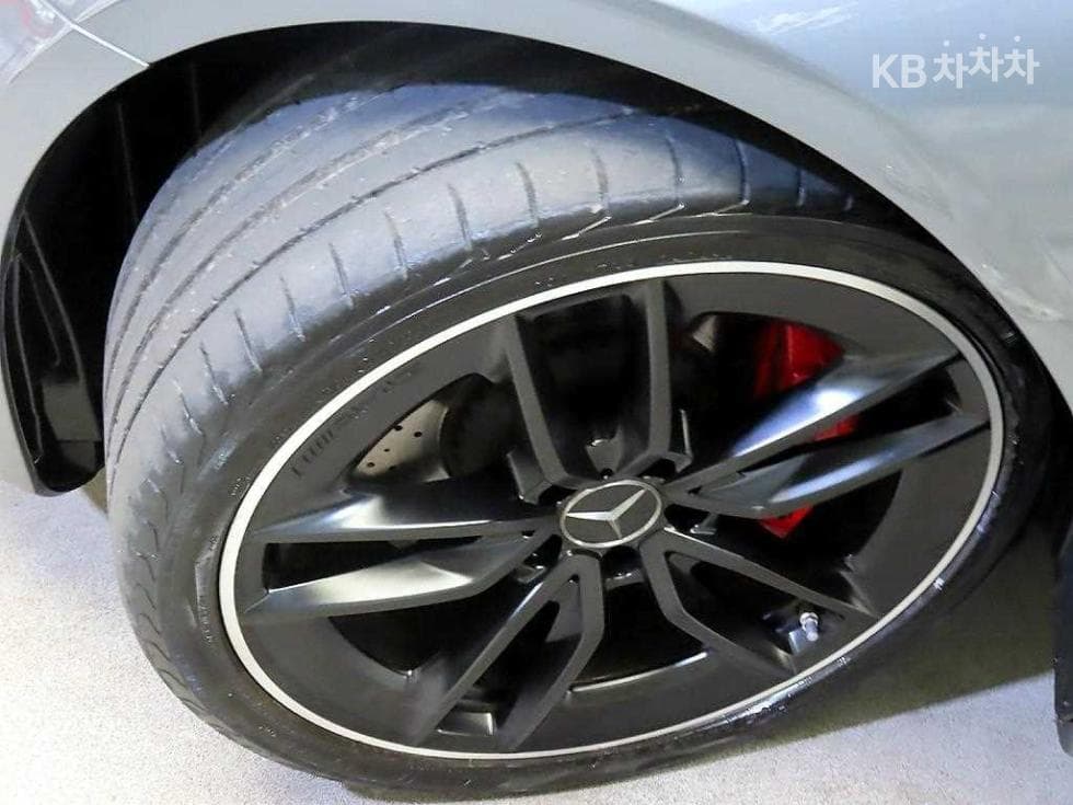 Mercedes-Benz E-Клас (W213)E53 AMG 4MATIC+ Стандартен - 20