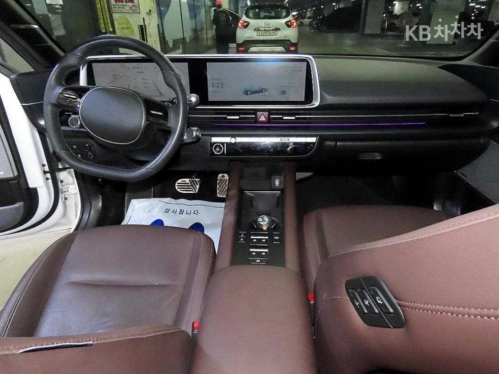 Hyundai IONIQ 6(CE)Long Range AWD Prestige - 10