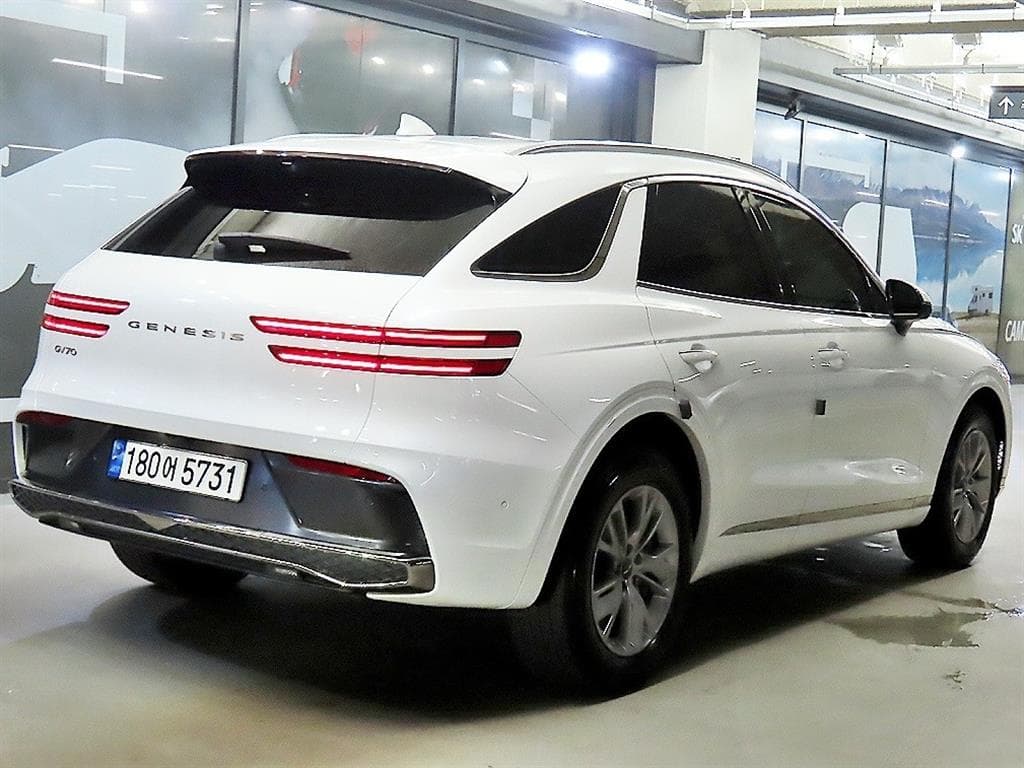 Дженезис GV70Бензин 2.5T 2WD - 4