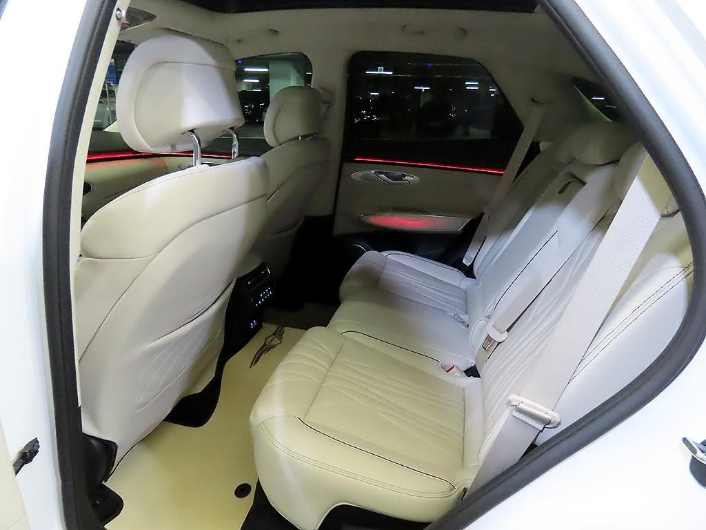 Дженезис GV70Бензин 2.5T 2WD - 7