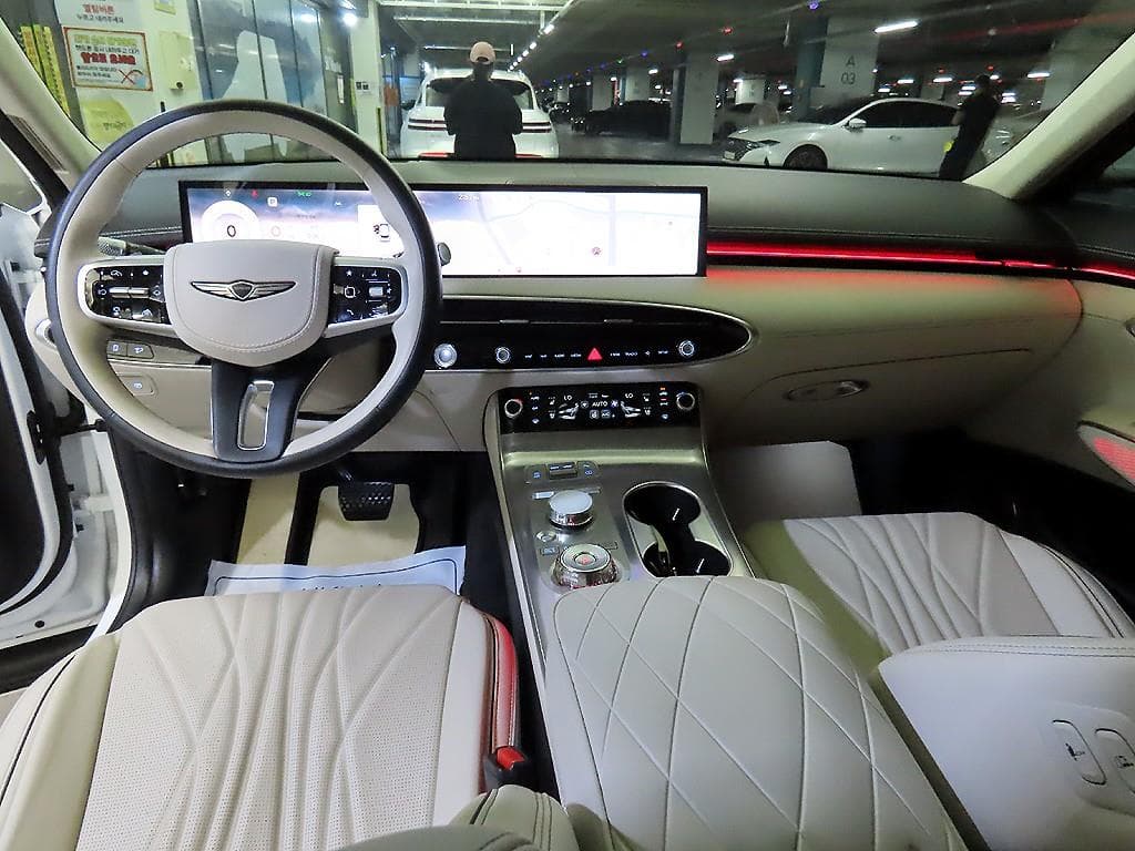 Дженезис GV70Бензин 2.5T 2WD - 10