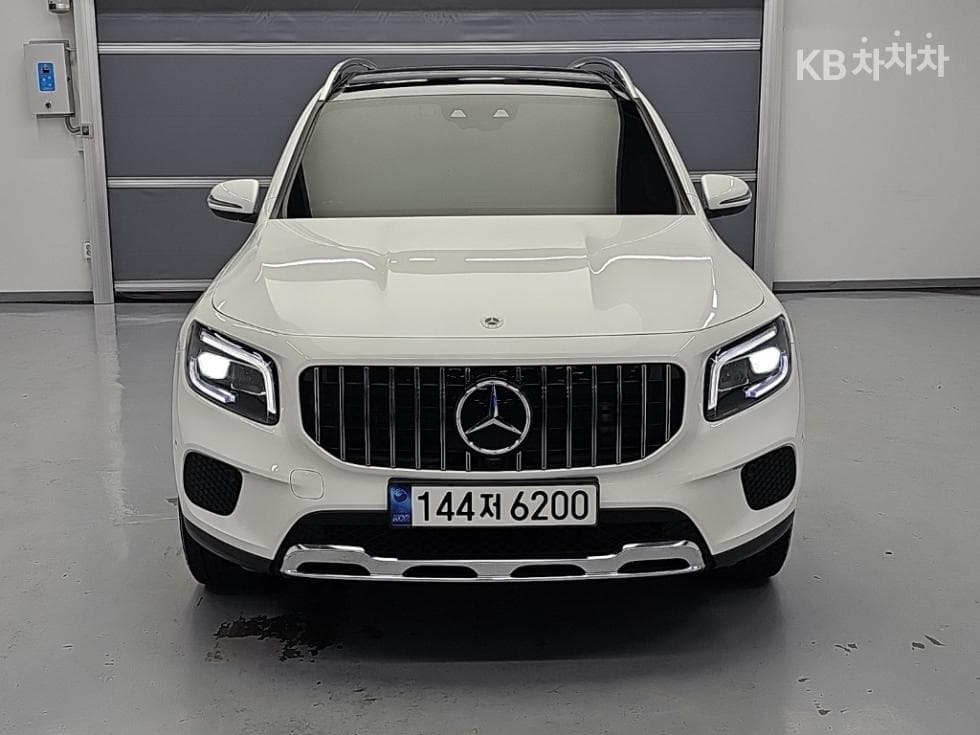 Mercedes-Benz GLB(X247)200 d - 2