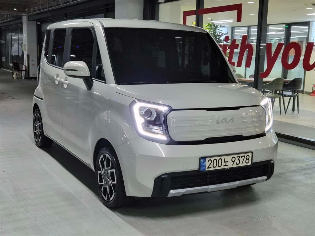 Kia The New (facelift) Kia Ray (van) 1.0 Gasoline Prestige - Image 1