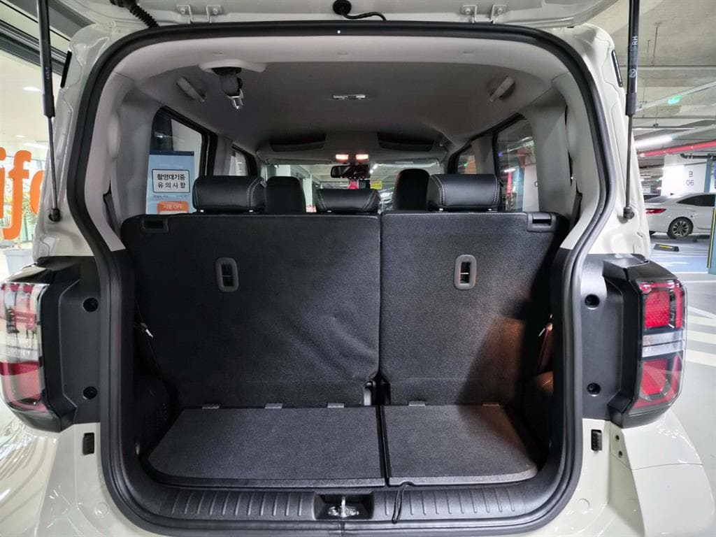 Kia The New (facelift) Kia Ray (van)1.0 Gasoline Prestige - 16