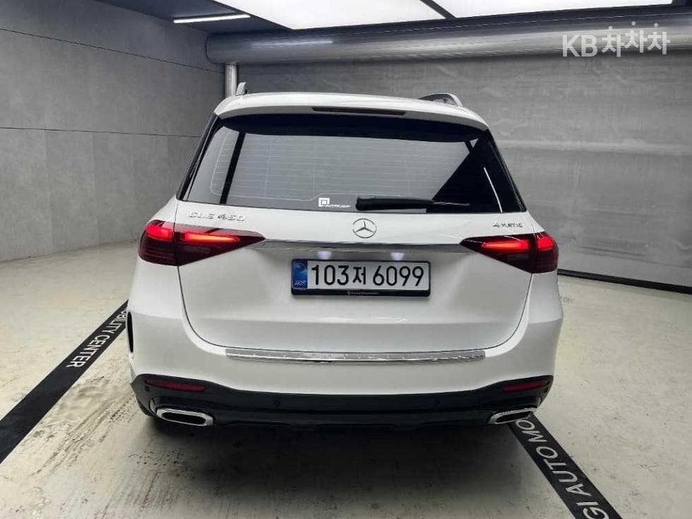Mercedes-Benz GLE (V167)450 4Matic - 3