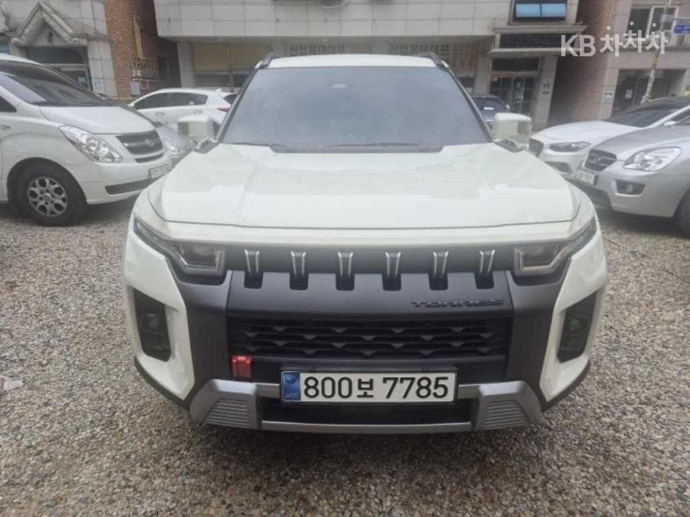 KG Mobility 토레스 Van(J100) 1.5 GDI Turbo 2WD TV7 - Image 1