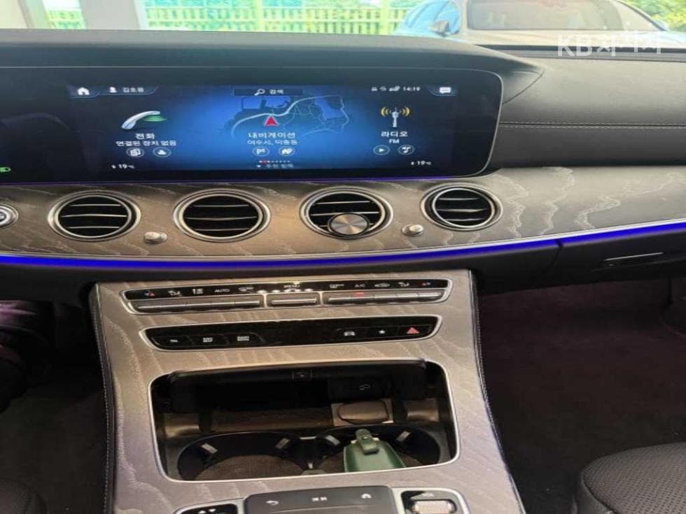 Mercedes-Benz E-Клас (W213)E350 4MATIC Avantgarde - 7