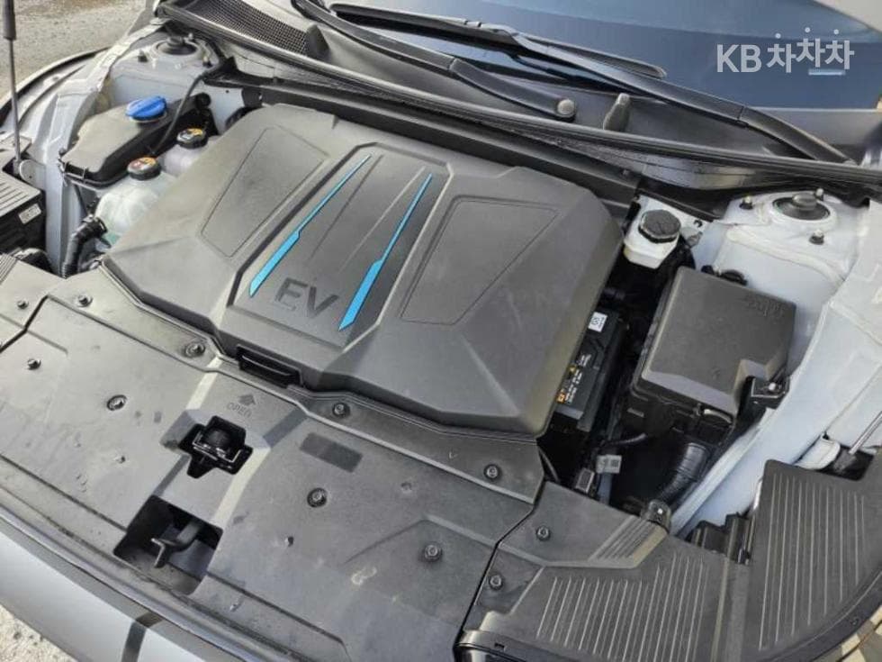Хюндай IONIQ 5영업용 2WD Long Range - 19