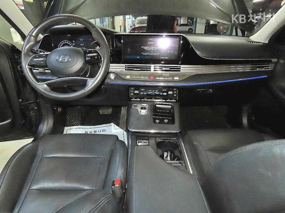 Хюндай The New (фейслифт) Grandeur (Azera)2.5 Premium 초이스 - 10