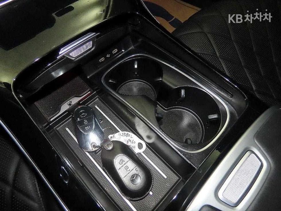 Mercedes-Benz S-Class W223S580L 4Matic Standard - 13