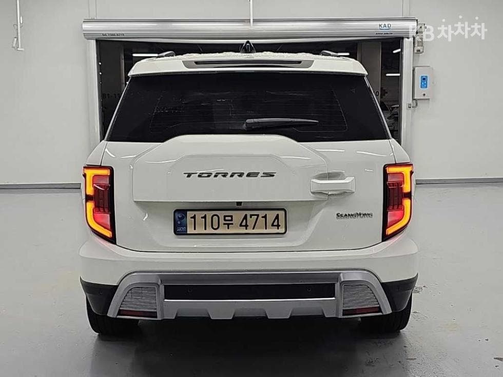 KG Mobility 토레스(J100)1.5 GDI Turbo AWD T5 - 3