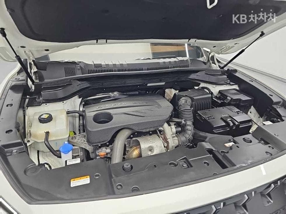 KG Mobility 토레스(J100)1.5 GDI Turbo AWD T5 - 5