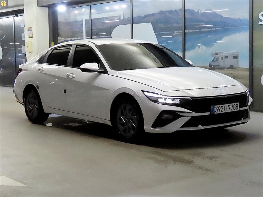 Hyundai The New (facelift) Avante (Elantra) (CN7) 1.6 Gasoline Modern - Image 1