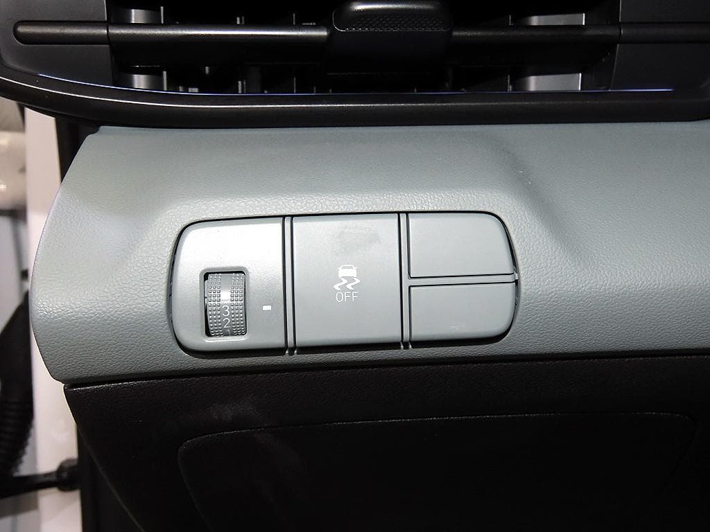 Hyundai The New (facelift) Avante (Elantra) (CN7)1.6 Gasoline Modern - 14