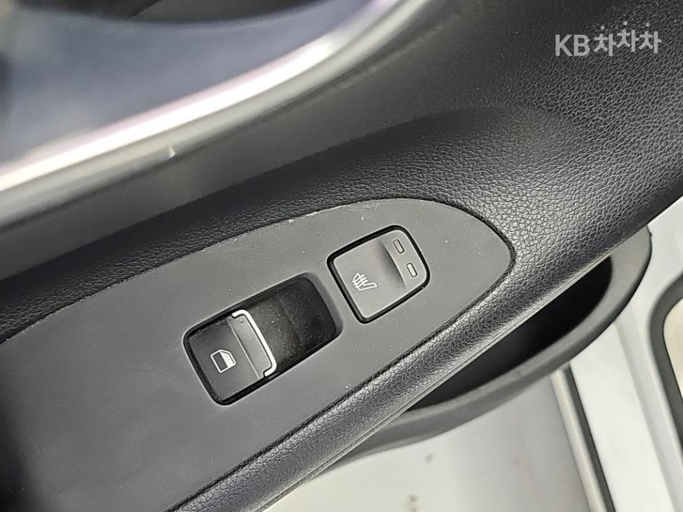 Hyundai Grandeur (Azera)IGRental car 3.0 LPi Modern Standard - 13