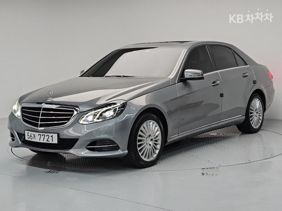 Mercedes-Benz New E-Class E300 엘레강스 W212(09~13) - Image 1