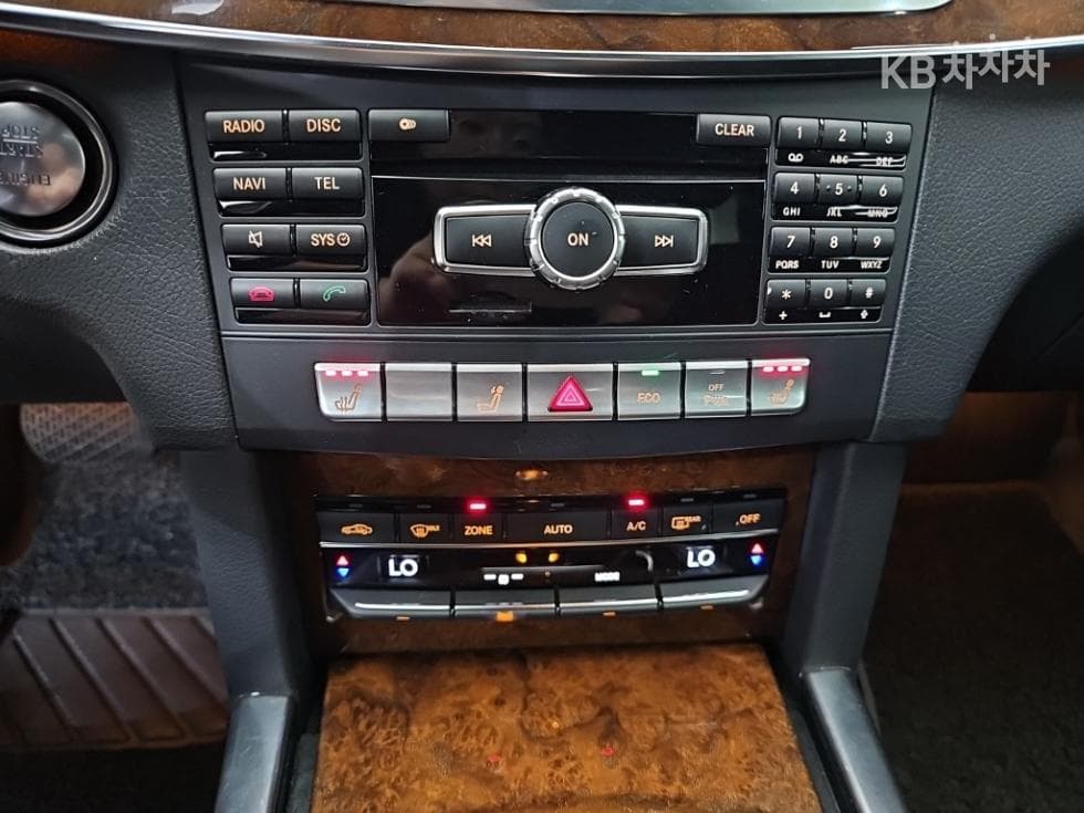 Mercedes-Benz New E-ClassE300 엘레강스 W212 - 10