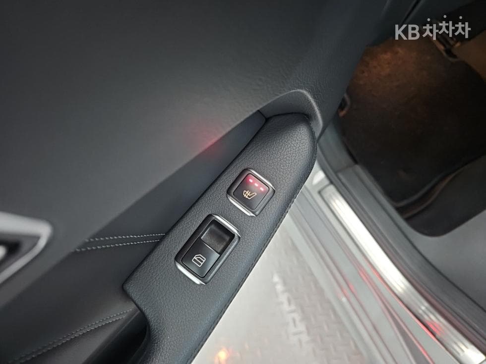 Mercedes-Benz New E-ClassE300 엘레강스 W212 - 13