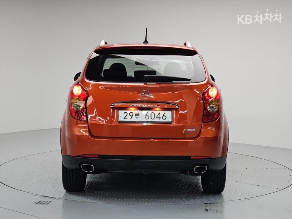 KG Mobility 코란도C클러비 4WD 파크 - 3