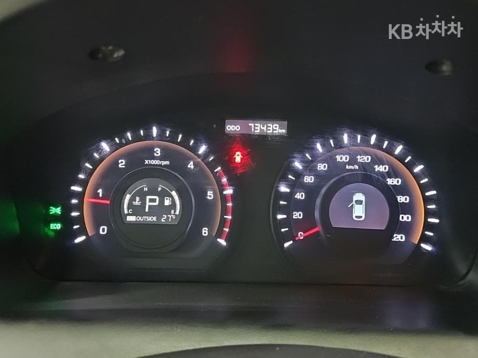 KG Mobility 코란도C클러비 4WD 파크 - 6