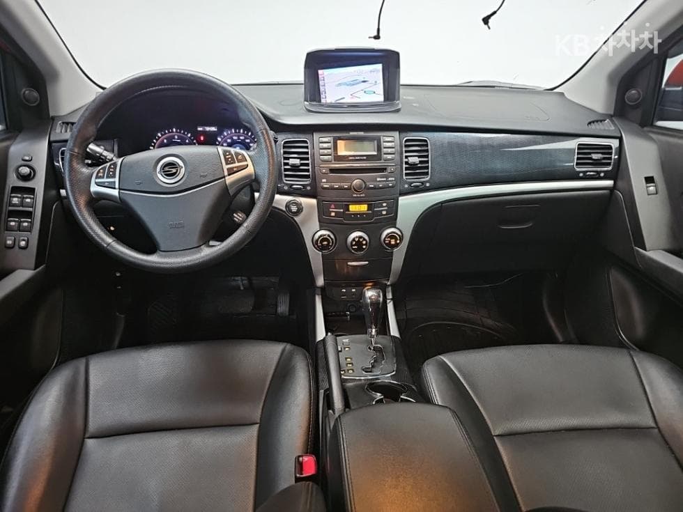 KG Mobility 코란도C클러비 4WD 파크 - 7