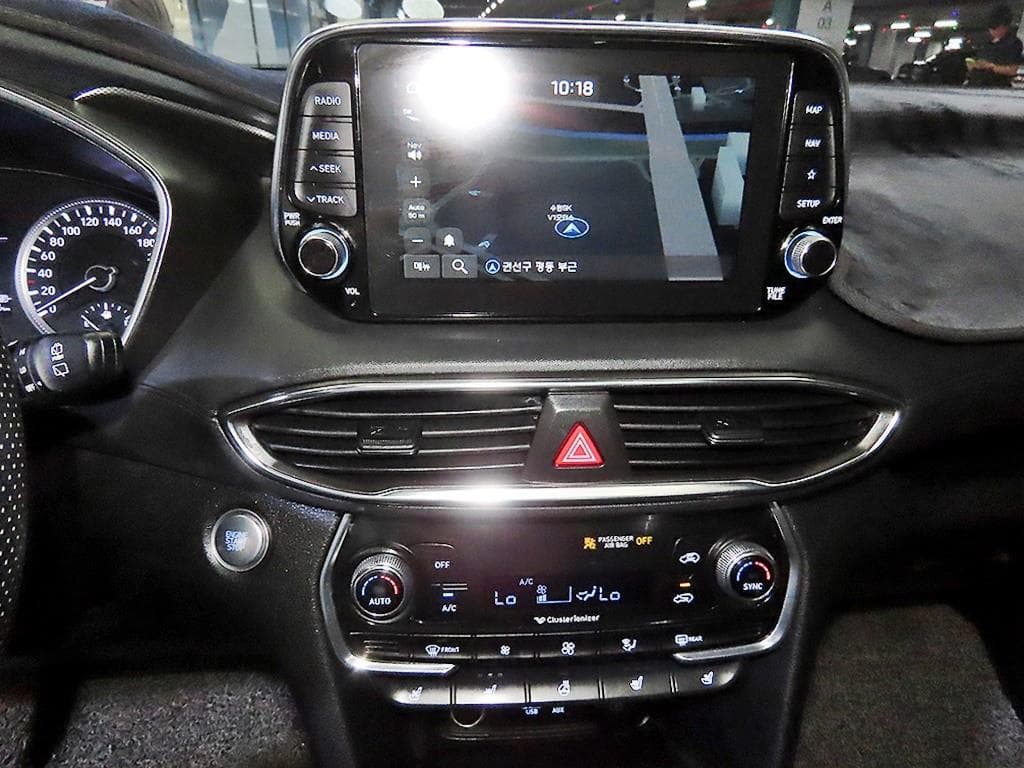 Хюндай Санта Фе TMДизел 2.2 2WD Exclusive - 11