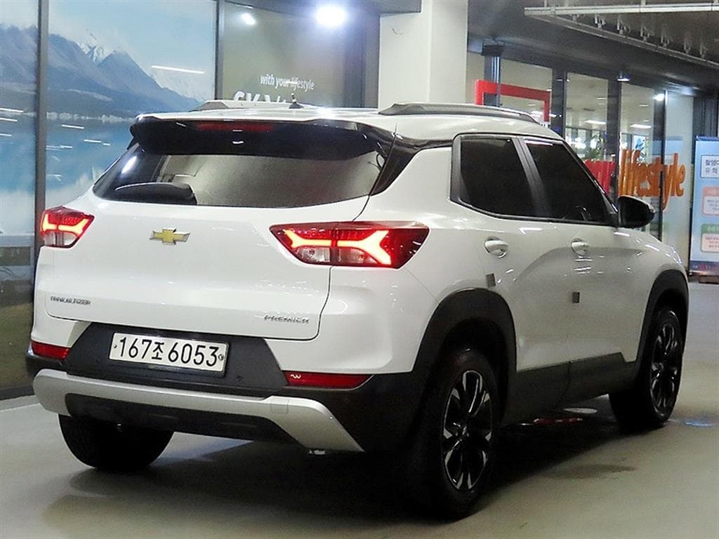 GM Korea Trailblazer1.35 Gasoline 2WD Premier - 4