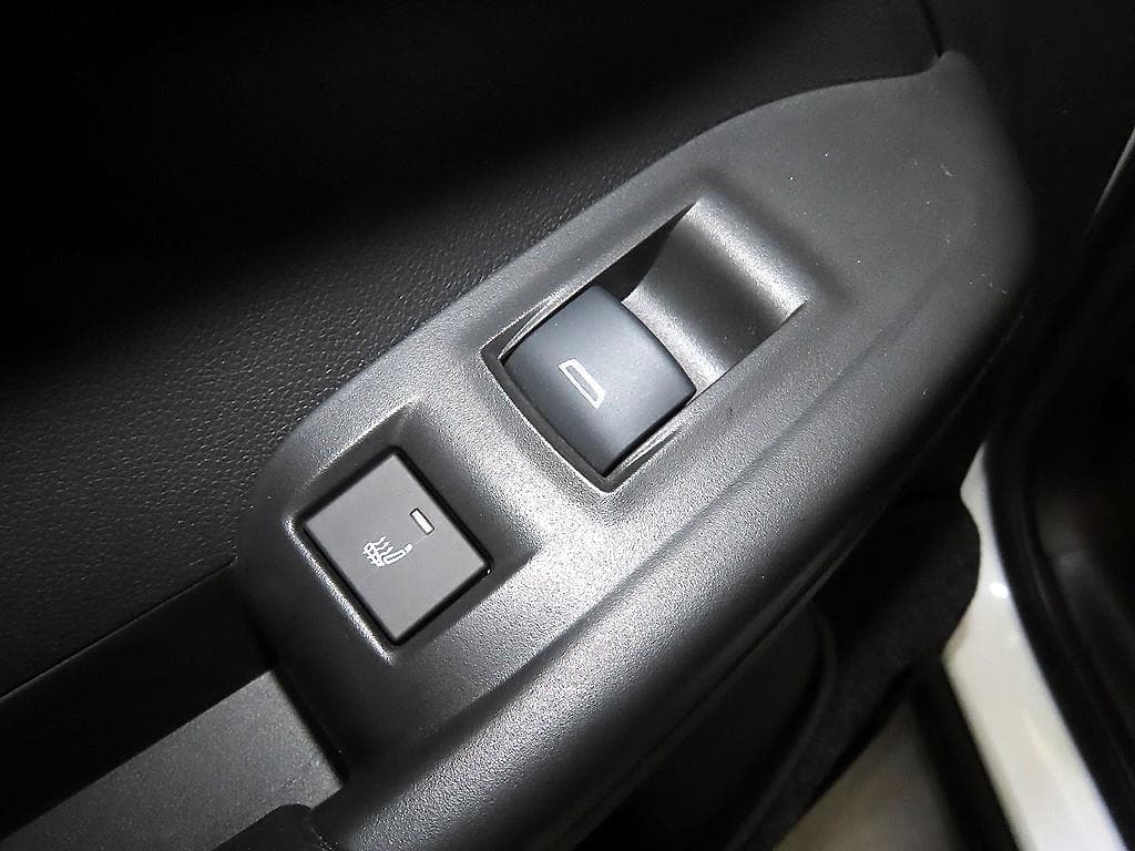 GM Korea Trailblazer1.35 Gasoline 2WD Premier - 14