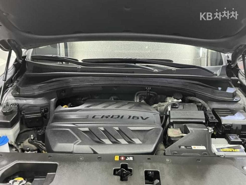 Хюндай Санта Фе TMДизел 2.0 2WD Exclusive - 19