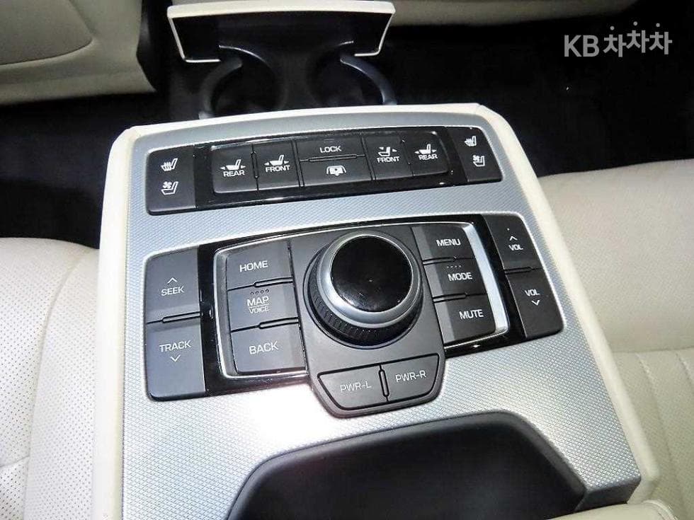 Genesis G803.8 GDI AWD 파이니스트 - 15