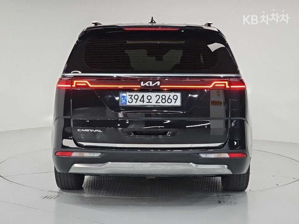 Kia Carnival 4th generationD2.2 9-seater Noblesse - 3