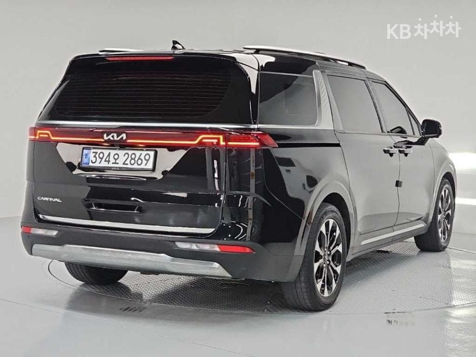 Kia Carnival 4th generationD2.2 9-seater Noblesse - 4