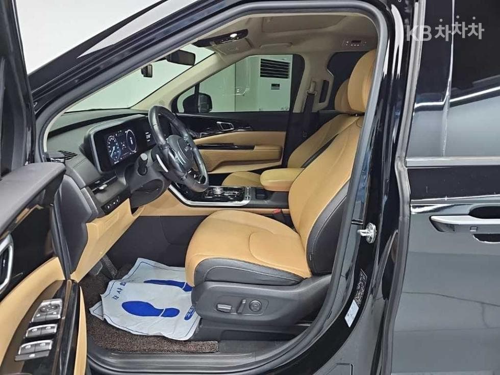 Kia Carnival 4th generationD2.2 9-seater Noblesse - 11