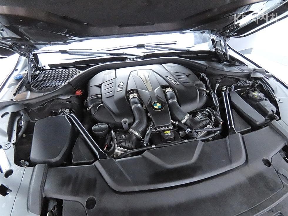 BMW 7시리즈 (G11)750Li xDrive Standard - 7