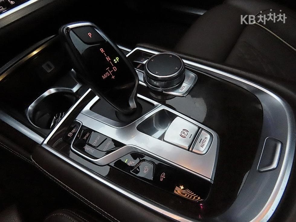 BMW 7시리즈 (G11)750Li xDrive Standard - 9
