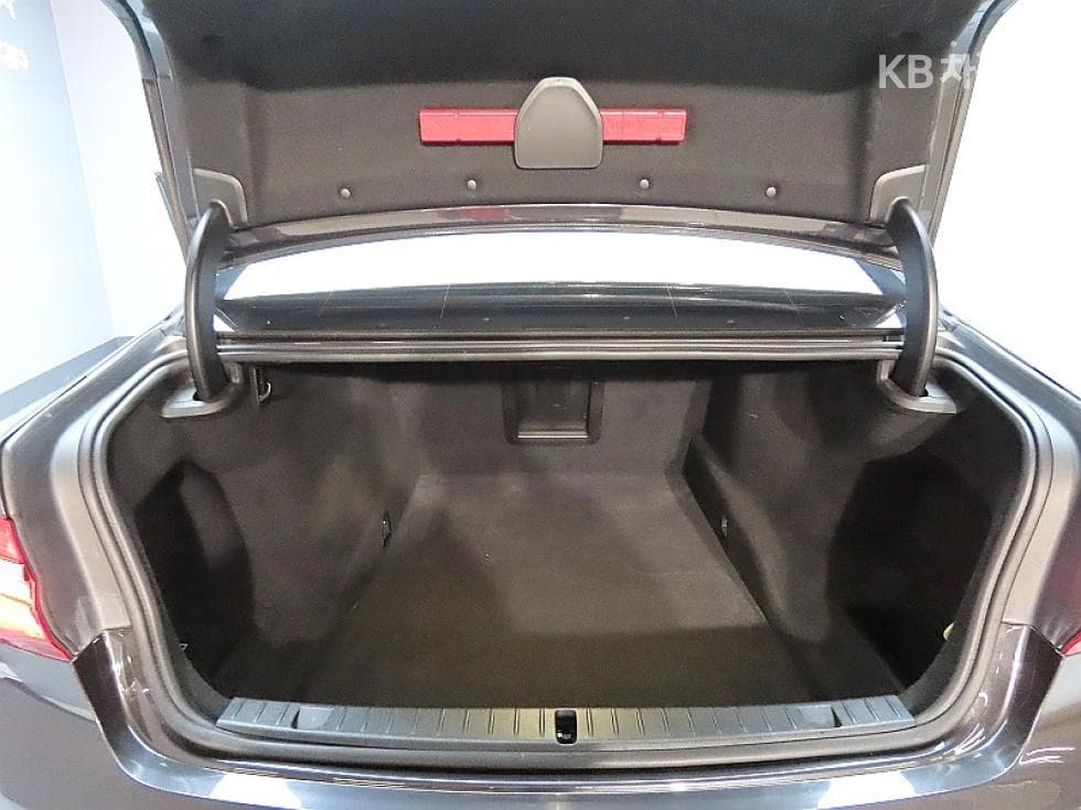 BMW 7시리즈 (G11)750Li xDrive Standard - 19