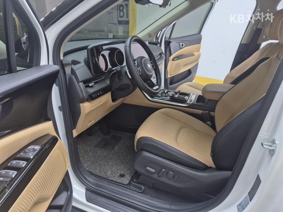 Kia Carnival 4th generationG3.5 GDI 9-seater Noblesse - 7