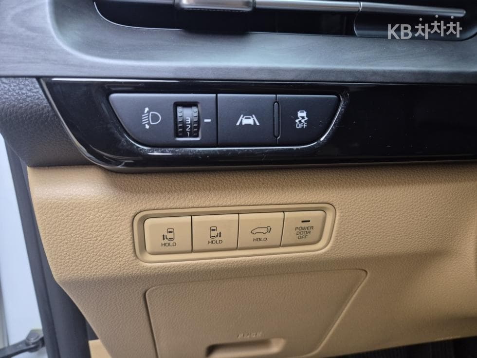 Kia Carnival 4th generationG3.5 GDI 9-seater Noblesse - 11