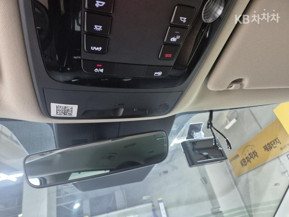 Kia Carnival 4th generationG3.5 GDI 9-seater Noblesse - 17