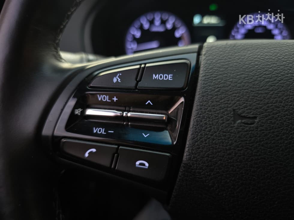 Hyundai Grandeur (Azera)IG3.0 Exclusive Special (special feature/edition) - 9