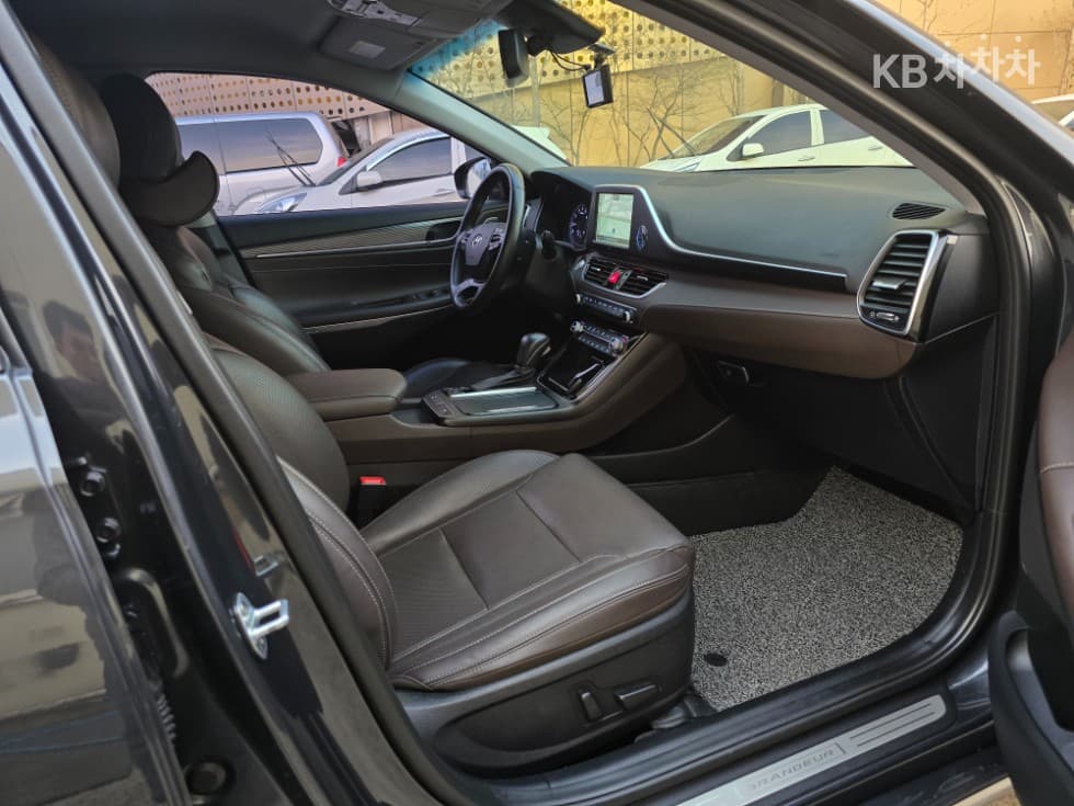 Hyundai Grandeur (Azera)IG3.0 Exclusive Special (special feature/edition) - 28